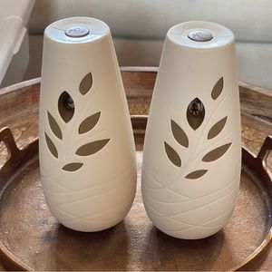 Glade automatic air freshener spray holders